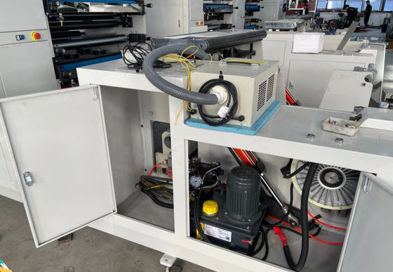 Haijing เครื่องพิมพ์ฉลากสติกเกอร์เฟล็กโซ 1 สีม้วนกระดาษ 50HZ