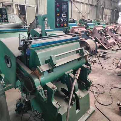 Wafangdian ตลับลูกปืน Emboss Machine แขนทองแดงบริสุทธิ์ก้านสูบ 2.2KW