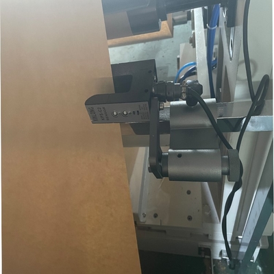เครื่องตัด 3 Servo Tension อัตโนมัติ 30 - 450g 1300mm