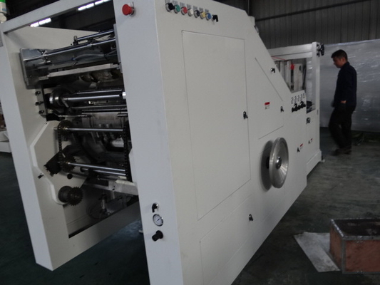 เครื่องทำถุงกระดาษก้นสี่เหลี่ยม 250 ชิ้น/นาที 295-640mm