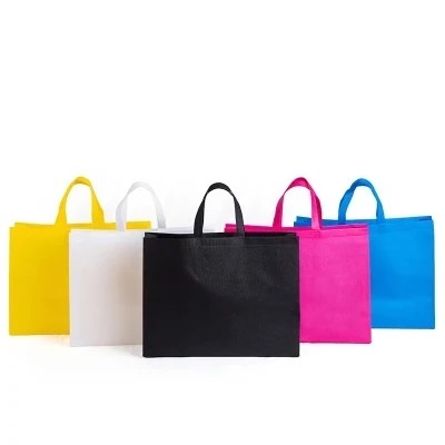 เครื่องทำถุงเสื้อยืดแบบไม่ทออัตโนมัติ 18-90 มม. ความหนา # 40-90 ชิ้น / นาที เครื่องทำถุงเสื้อยืด 1200 มม. 18-90 มม.