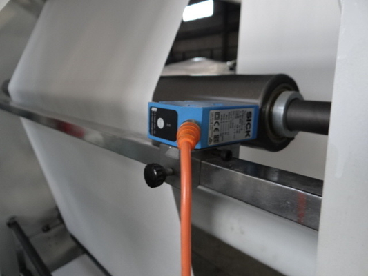 เครื่องทำถุงกระดาษหูหิ้วแบบแบนอัตโนมัติ 200-300mm