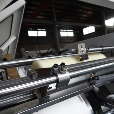 เครื่องทำถุงกระดาษหูหิ้วแบบแบนอัตโนมัติ 200-300mm