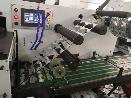 320 Iml เครื่องตัดสติกเกอร์เป็นระยะ ๆ กระดาษกึ่งโรตารี่กาวม้วน Slitting Sheet