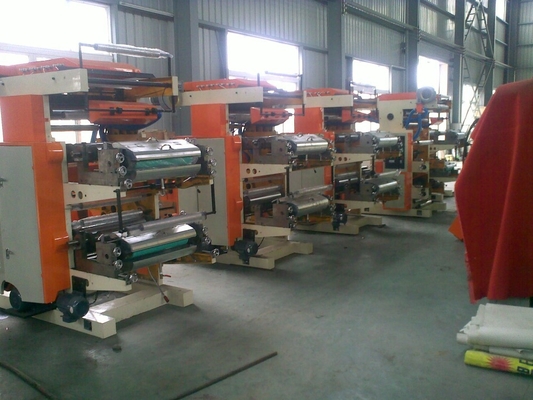Multicolor Narrow Web Roll To Roll เครื่องพิมพ์เฟล็กโซสำหรับฟิล์มกระดาษ
